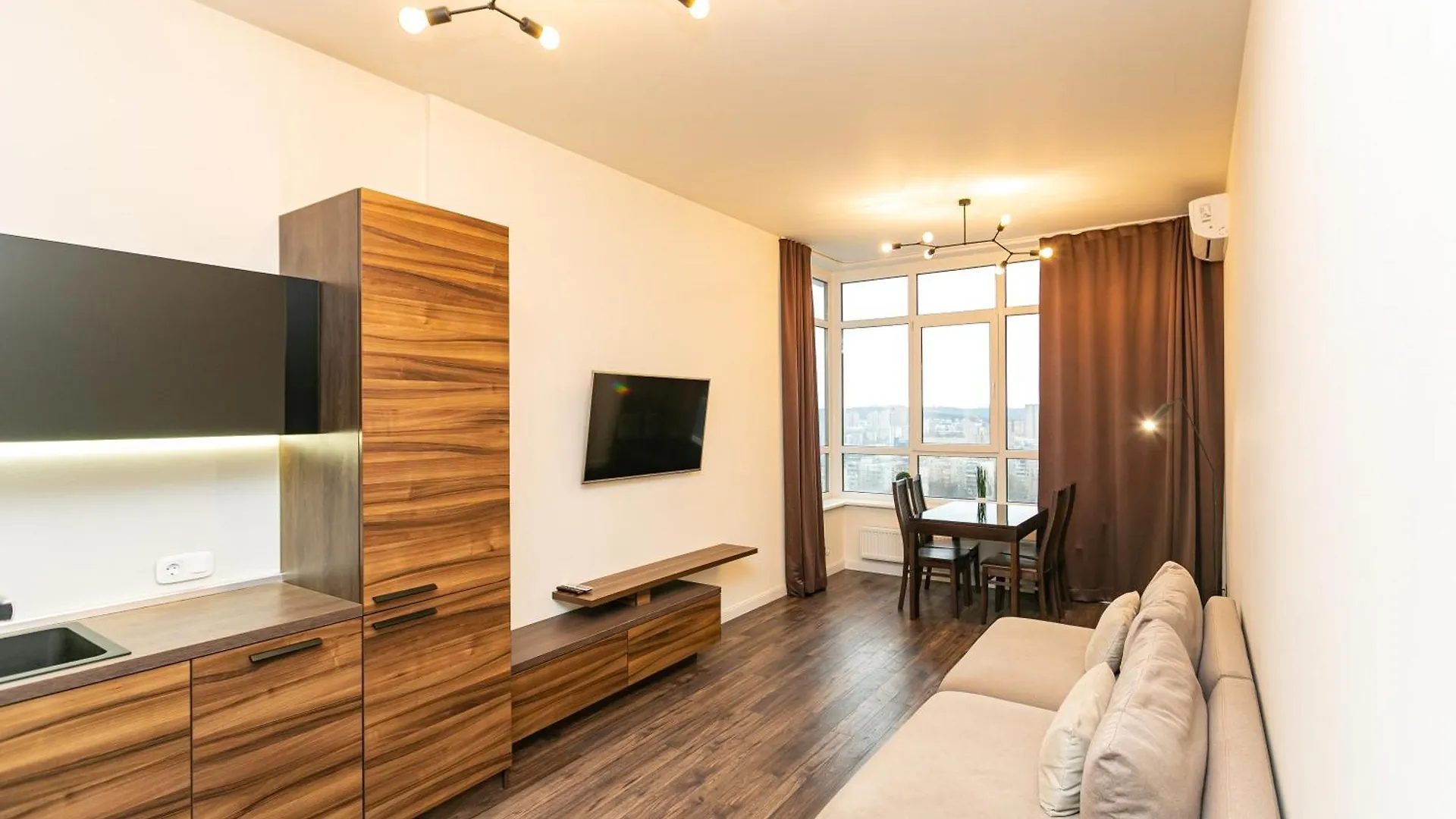 Apartamento Petrovdom Apartaments 15-84 In Rc Central Park, 7 John Mccain Street Kiev Ucrania