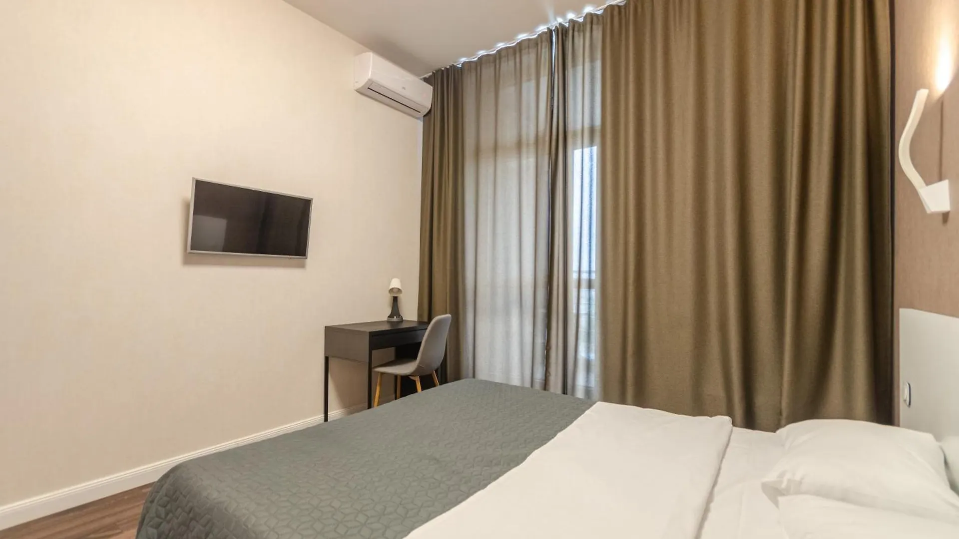 Apartamento Petrovdom Apartaments 15-84 In Rc Central Park, 7 John Mccain Street Kiev Ucrania
