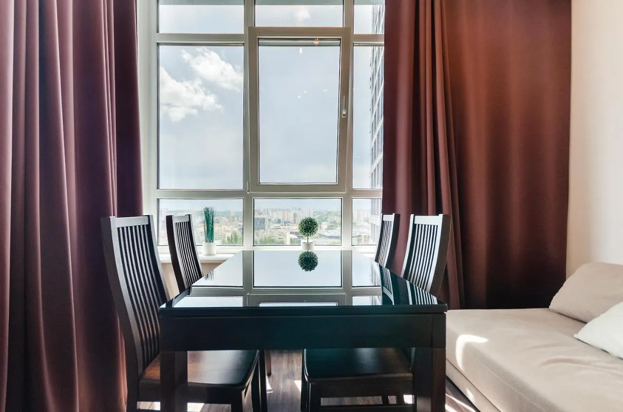 Petrovdom Apartaments 15-84 In Rc Central Park, 7 John Mccain Street Kyiv Apartment